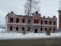 Памятник архитектуры. Общественные бани Я. Е. Макарова