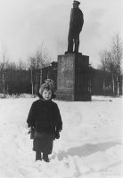 Памятник Сталину зимой