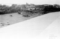 Вид с крыши крытого катка на Дворец пионеров