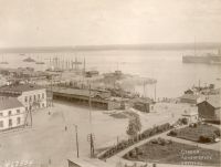 Вид на реку с высоты кафедрального собора. 1919 год