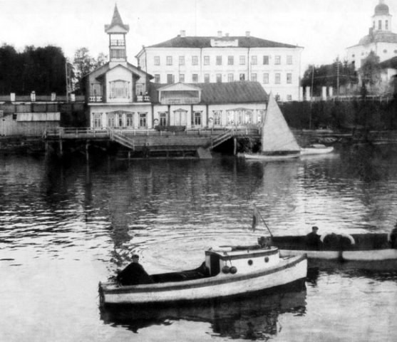 Здание яхт-клуба 1926 г.