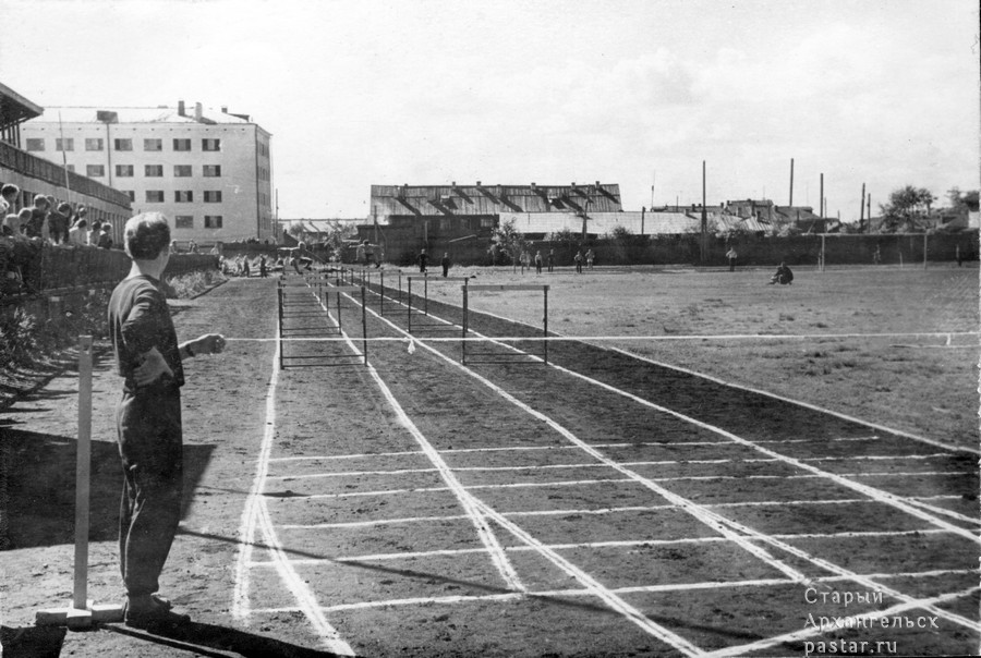 Стадион Труд и его окрестности. Предположительно 1950-е годы