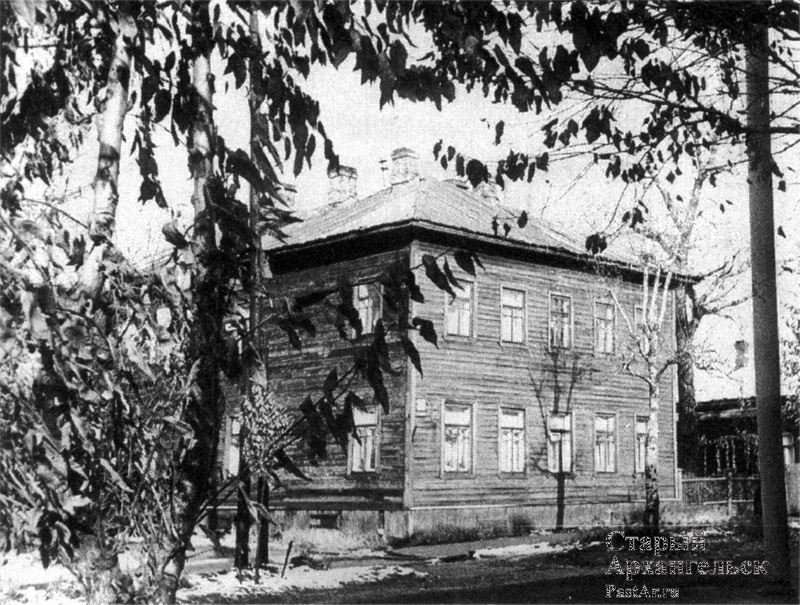 Дом на Поморской, 27 где родился и жил Писахов