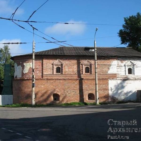 Гостиные дворы
