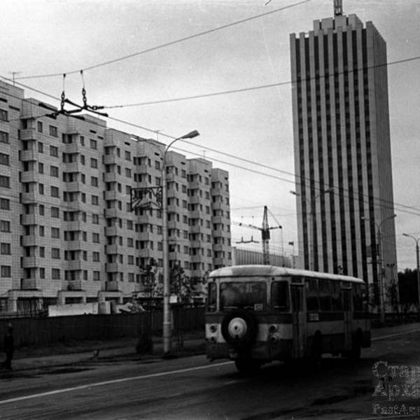 Энгельса, 6 в процессе строительства