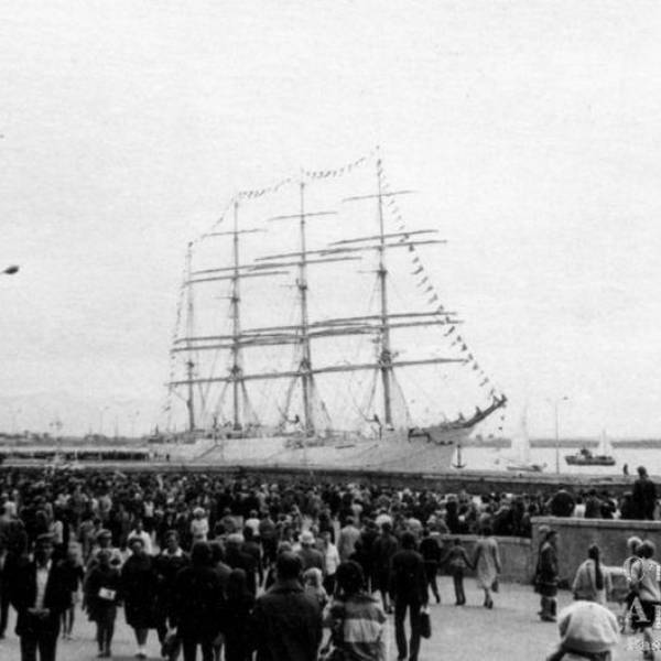 Седов. 1984 г.