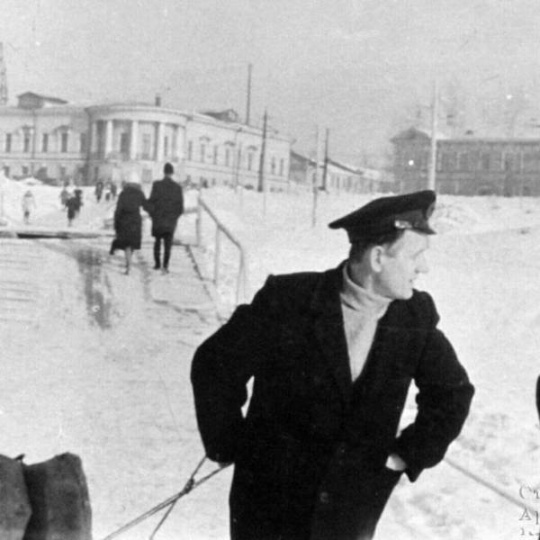 ул.Урицкого- Набережная. Переправа на левый берег к жд вокзалу.