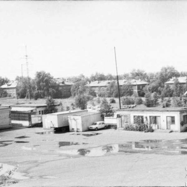 Вид на ул. Павла Усова. Конец 1980-х