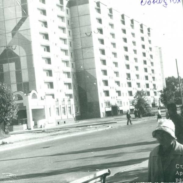 Перекресток Обводного Канала и улицы Гайдара. 28 сентября 1991 г.