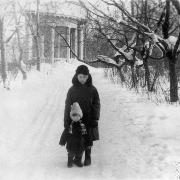 Сквер за Драмтеатром