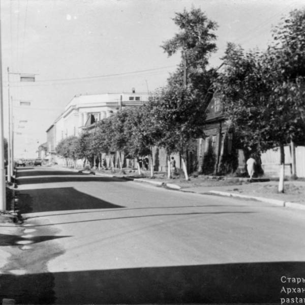 ул. Поморская, вид в сторону Северной Двины