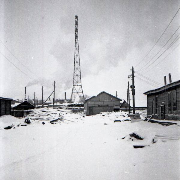 Мачта высоковольтной линии