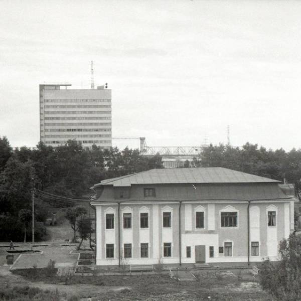 Бывший дом Ульянского после 1985 года.
