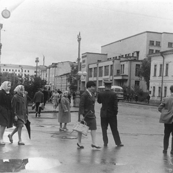 Перекресток пр. П.Виноградова - ул. Энгельса