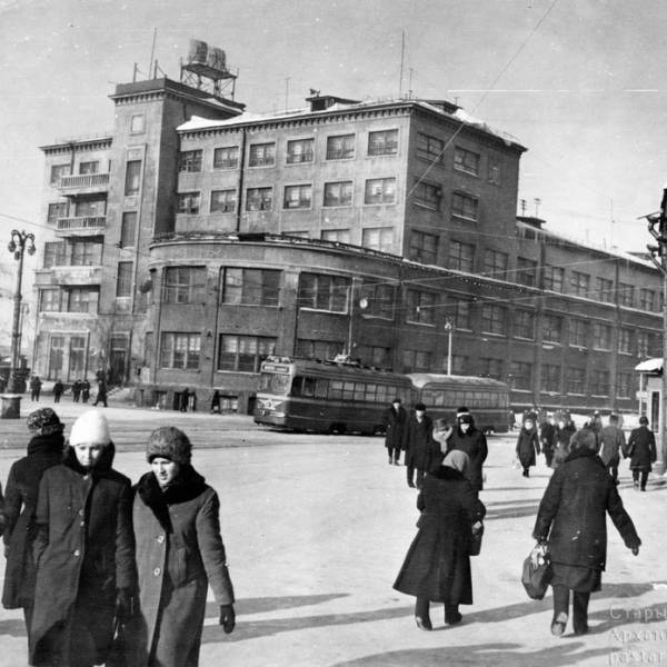 Перекресток П.Виноградова-Энгельса