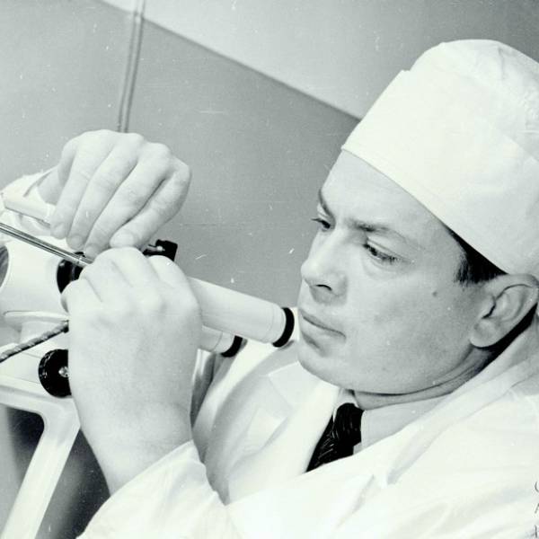 Ко дню медика. Федоров Святослав Николаевич