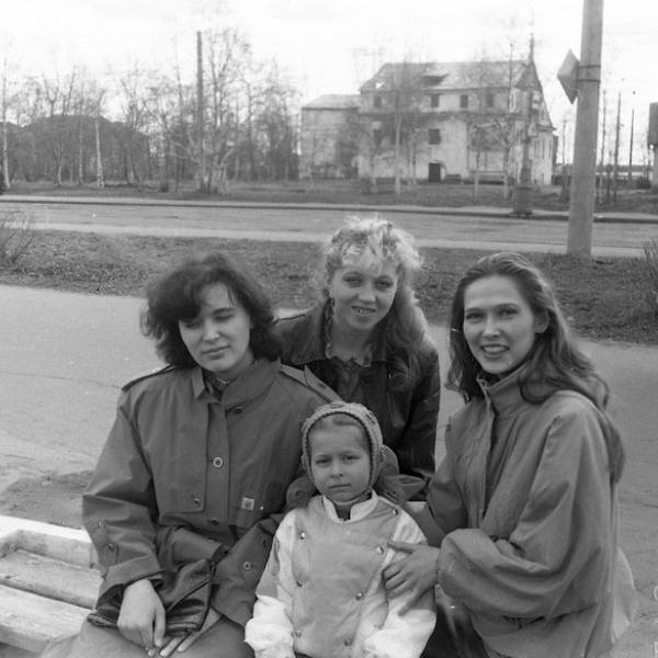 П.Виноградова между Володарского и Серафимовича
