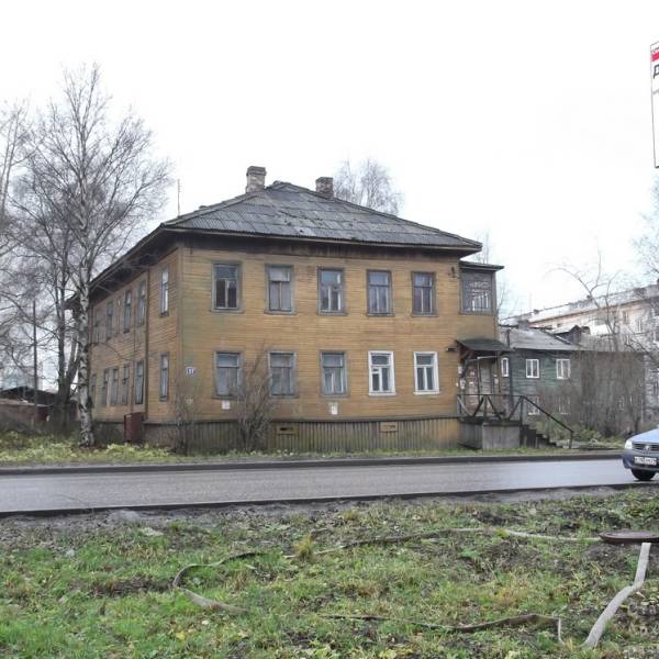 Ломоносова, 57