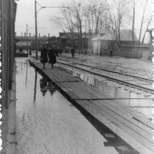 Соломбала. Улица Валявкина после наводнения. 1957 год