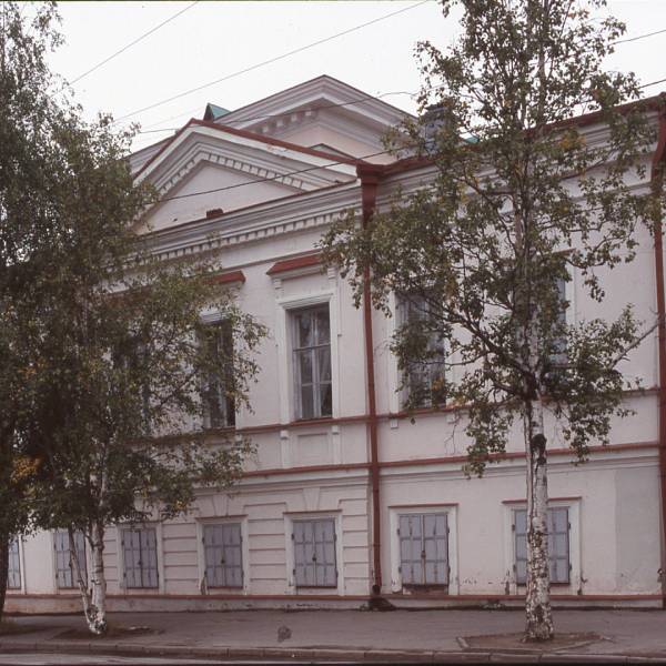 Оснобяк на набережной, Набережная Северной Двины, д.79, 2000-х гг.