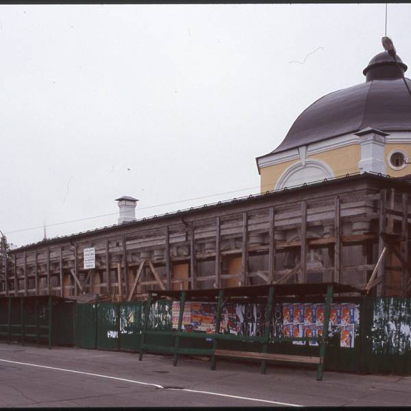 Гостиный двор, в стадии ремонта, 2000-х гг.