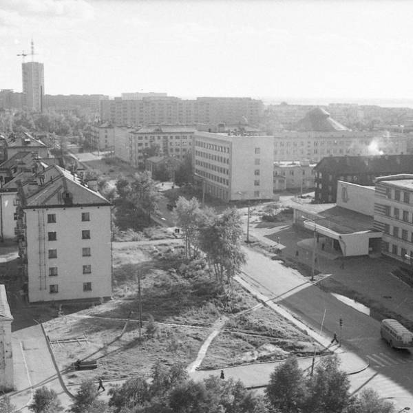 Перспектива пр. Ломоносова. Сентябрь, 1977 года