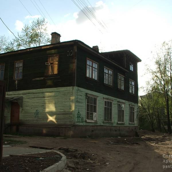 пр. Советских Космонавтов, 61. 15 сентября 2011 года