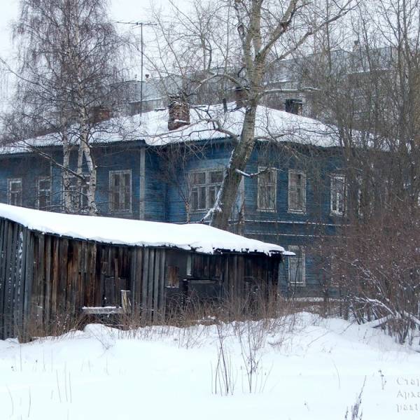 Синий дом. (Серафимовича, 35,к.1?) 15 января 2012 года